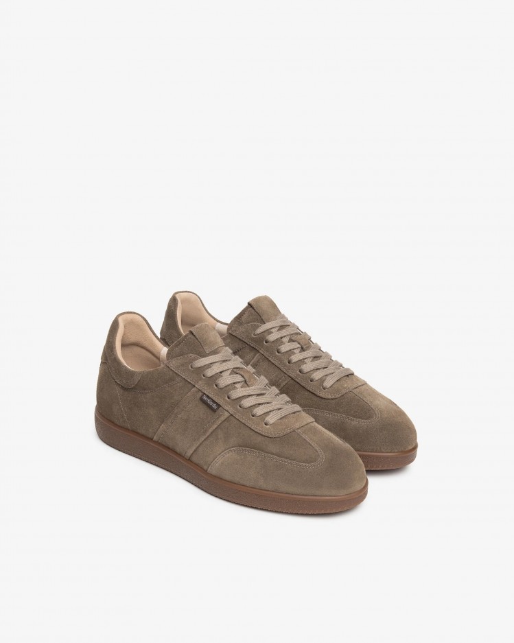 Sneakers da uomo in pelle scamosciata NeroGiardini