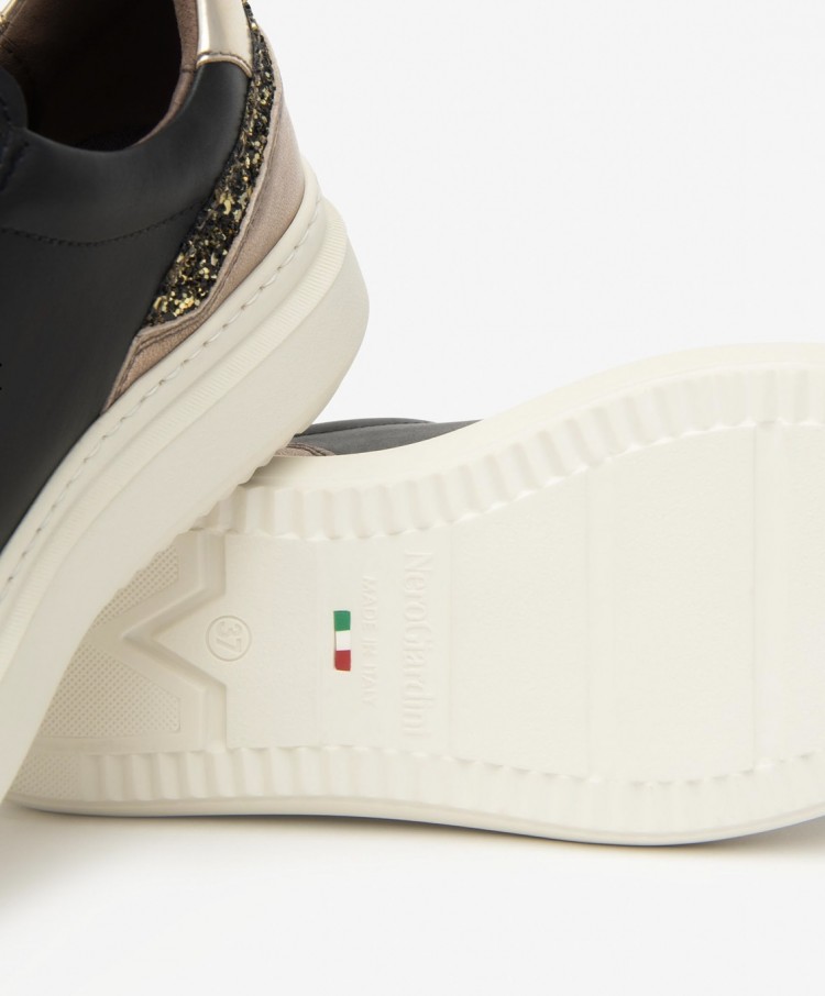 Sneakers Donna in pelle e glitter