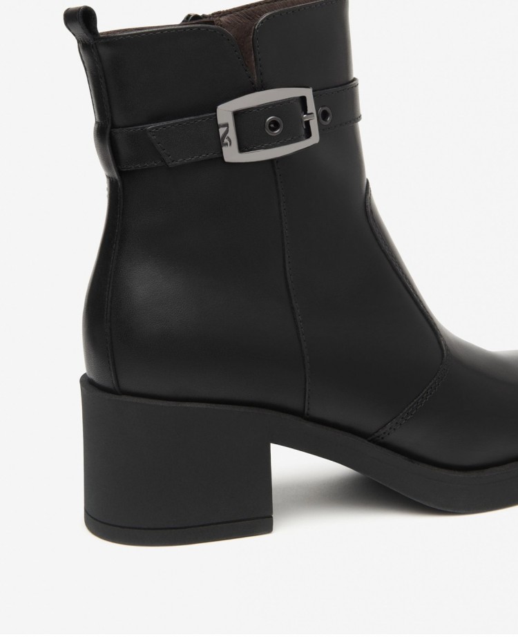 Stivaletti donna in pelle NeroGiardini
