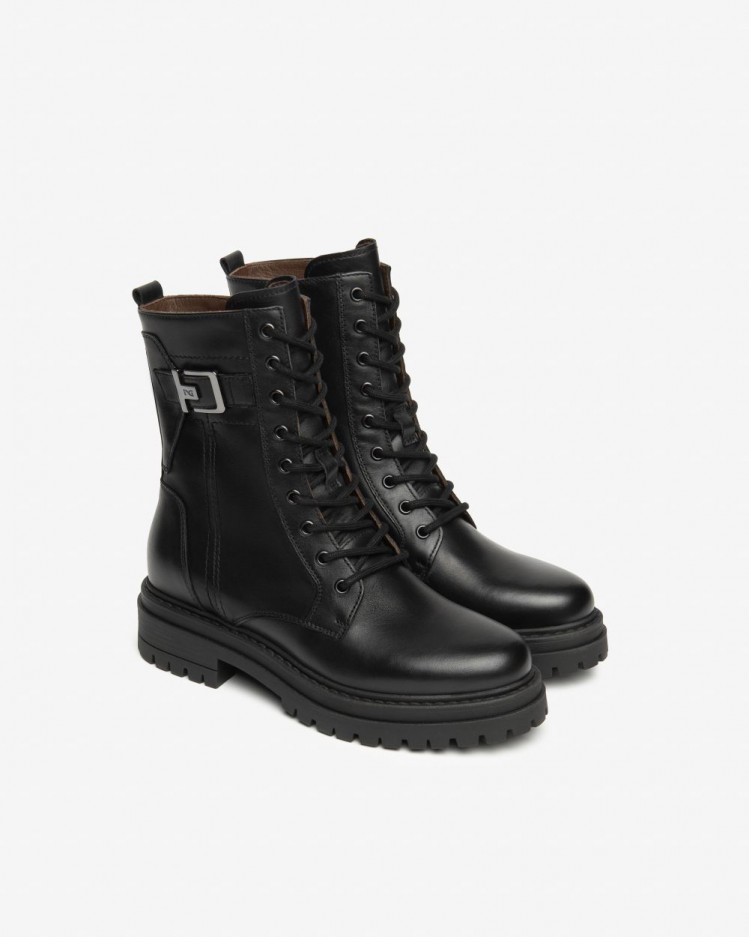 Anfibi donna in pelle