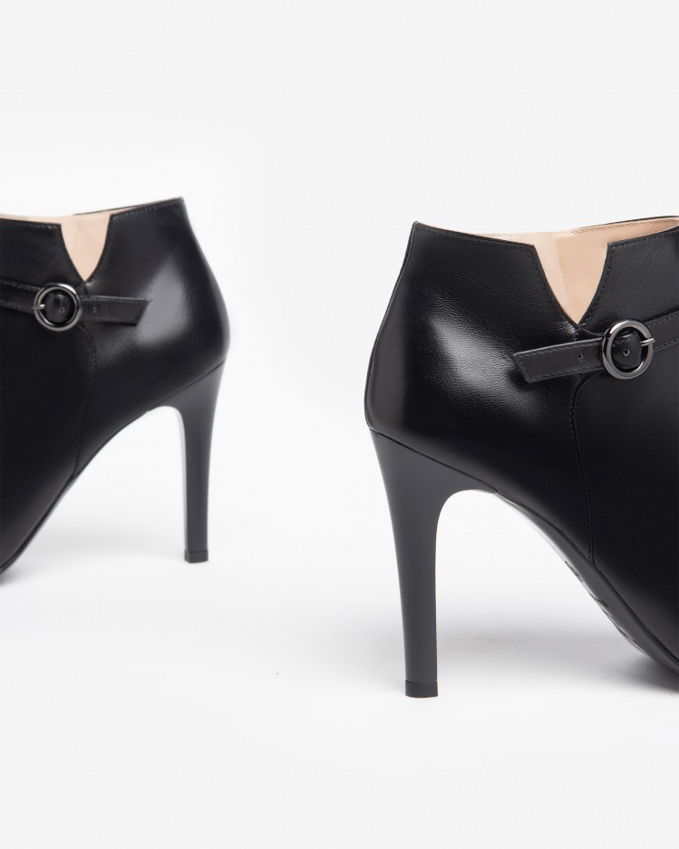 Tronchetto Donna in pelle