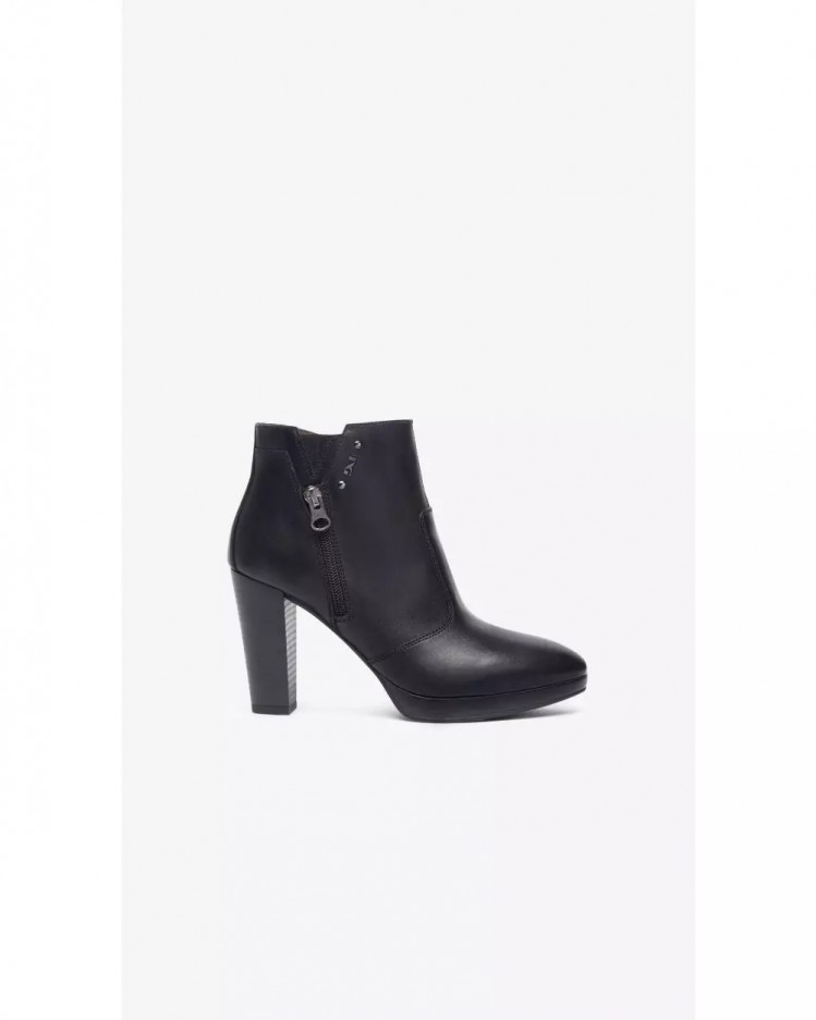 Tronchetto Donna in pelle
